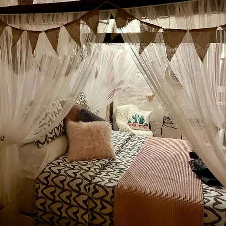 Cuevas De La Paz - Cave House Holidays *